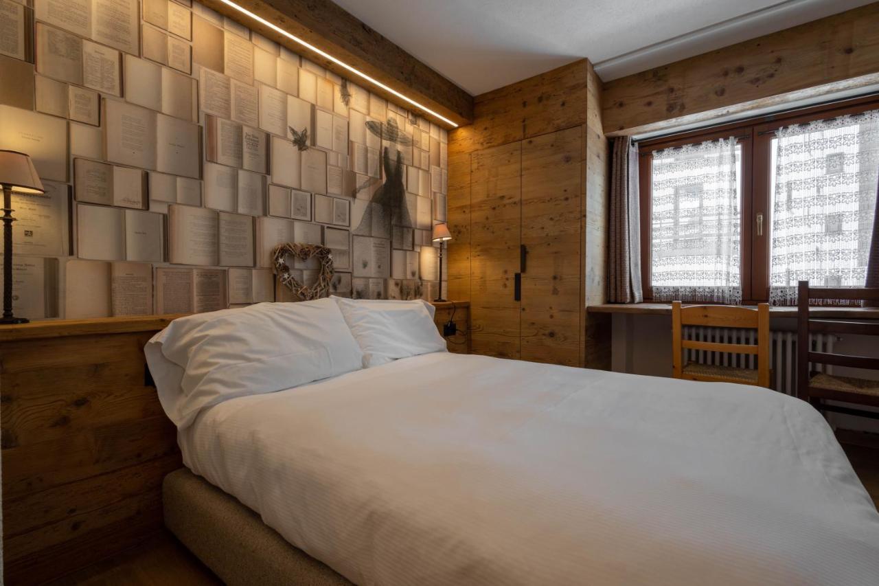 Hotel & Ristorante Serenella Брей-Червиния Экстерьер фото